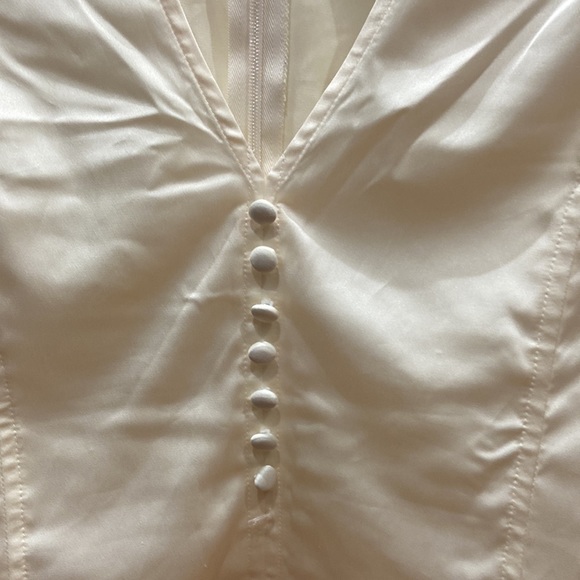 Express Blouse - Picture 3 of 5